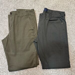 Bundle of 2 Gap Men’s Pants Pants - Size 34 x 32